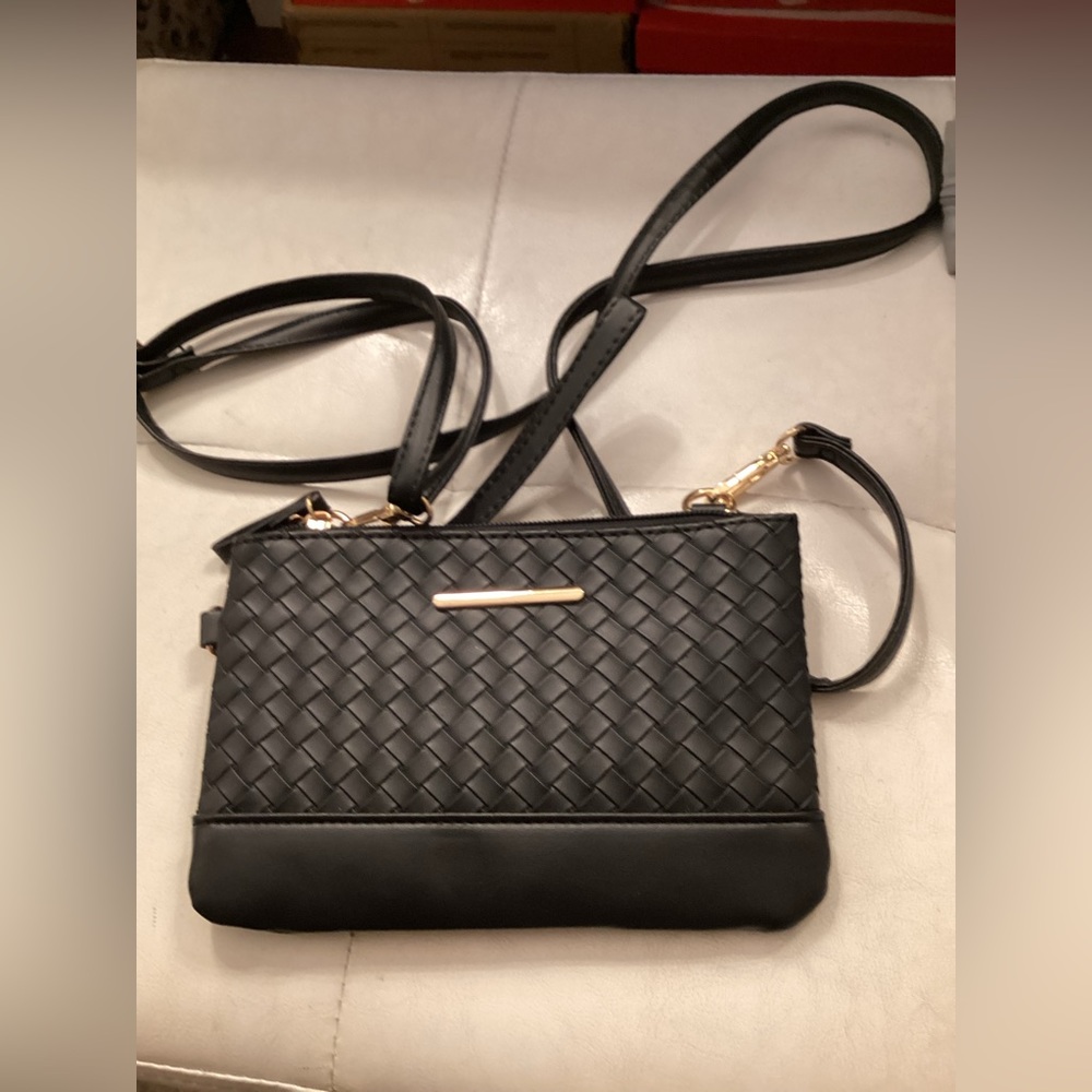 Black Mini Crossover Wallet